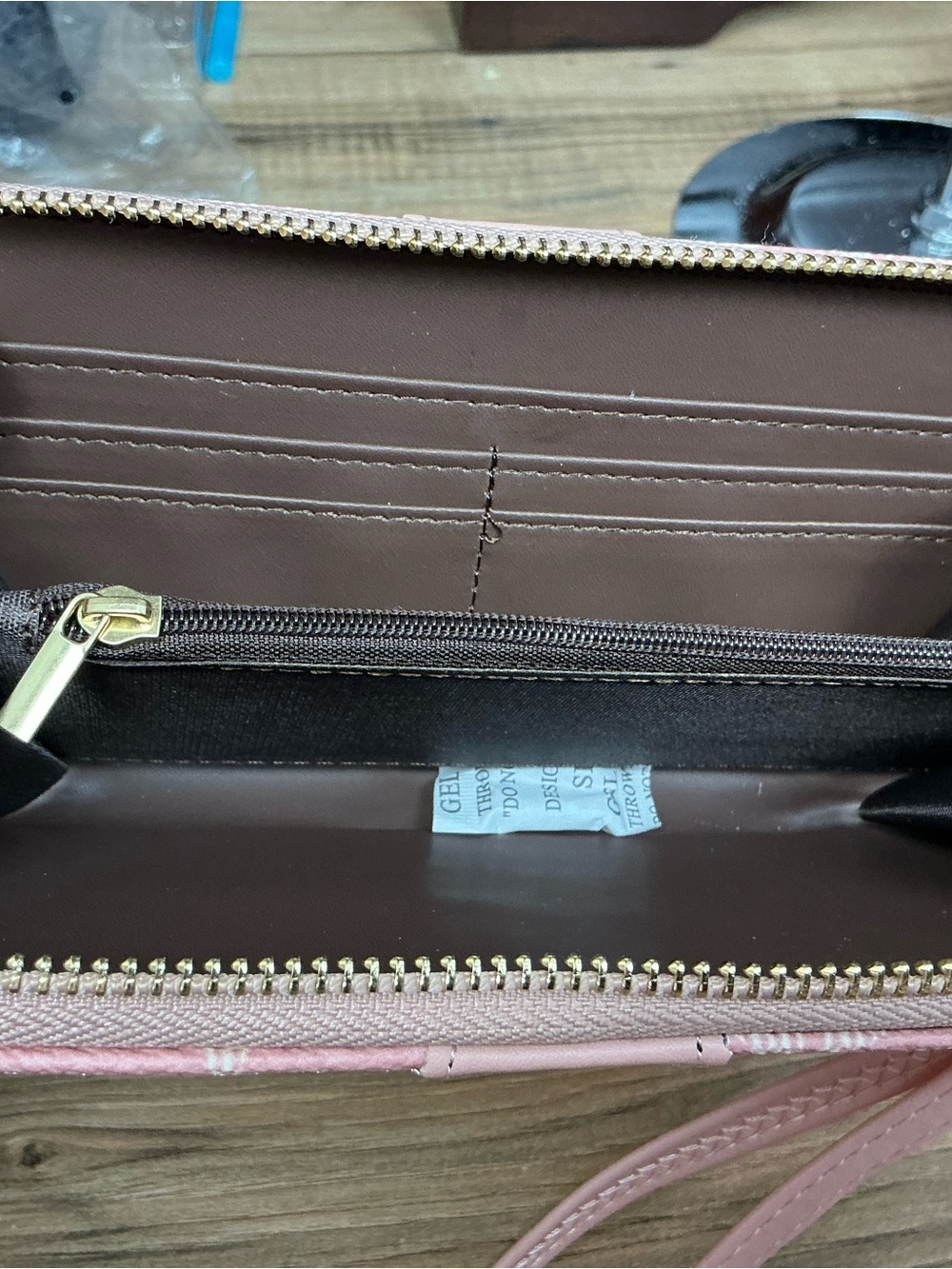 NWT 3 Piece Pink Purse Set - Picture 10 of 10